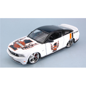 FORD MUSTANG GT 2011 HARLEY DAVIDSON WHITE/BLACK 1:24 Maisto Tuning Modellino