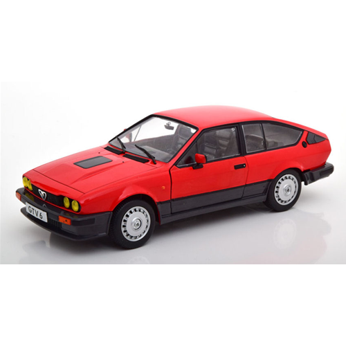 ALFA ROMEO GTV6 1984 RED 1:18 Solido Auto Stradali Modellino