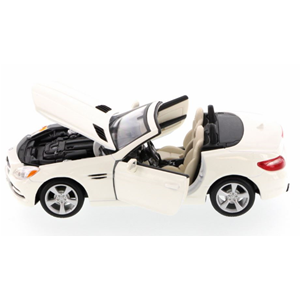 MERCEDES SLK-CLASS 2011 WHITE 1:24 Maisto Auto Stradali Modellino