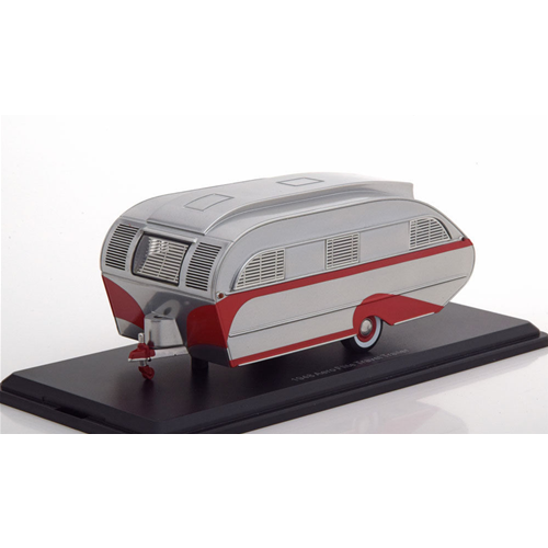 AERO FLITE FALCON 1947 TRAVEL TRAILER SILVER/RED 1:43 Neo Scale Models Campers-Roulottes Modellino