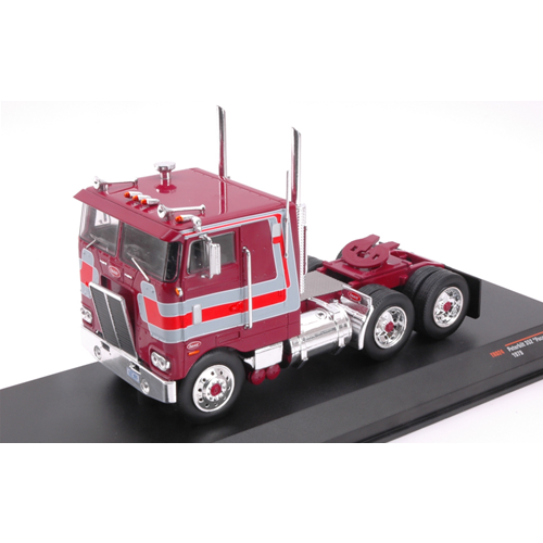 PETERBILT 352 PACEMAKER 1979 DARK RED DECORATED PACEMAKER 1:43 Ixo Model Camion Modellino