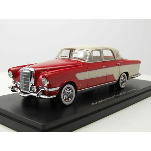 MERCEDES GHIA 300C BERLINA 1956 RED/BEIGE 1:43 Neo Scale Models Auto Stradali Modellino