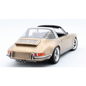 SINGER PORSCHE 911 TARGA 1967 GOLD 1:18 Cult Scale Models Auto Stradali Modellino