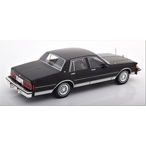 CHEVROLET CAPRICE 1987 BLACK 1:18 ModelCarGroup Auto Stradali Modellino
