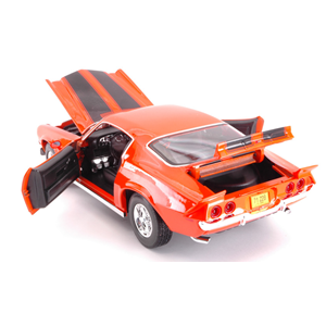 CHEVROLET CAMARO Z/28 1971 ORANGE 1:18 Maisto Auto Stradali Modellino