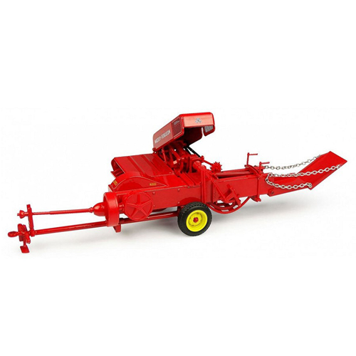 IMBALLATRICE MASSEY FERGUSON Nr.3 BALER 1:32 Universal Hobbies Mezzi Agricoli e Accessori Modellino