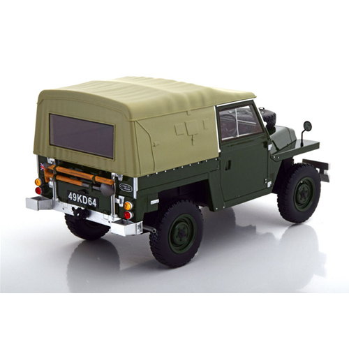 LAND ROVER LIGHTWEIGHT SERIES IIa SOFT TOP 1968 OLIVE GREEN 1:18 Bos Model Auto Stradali Modellino
