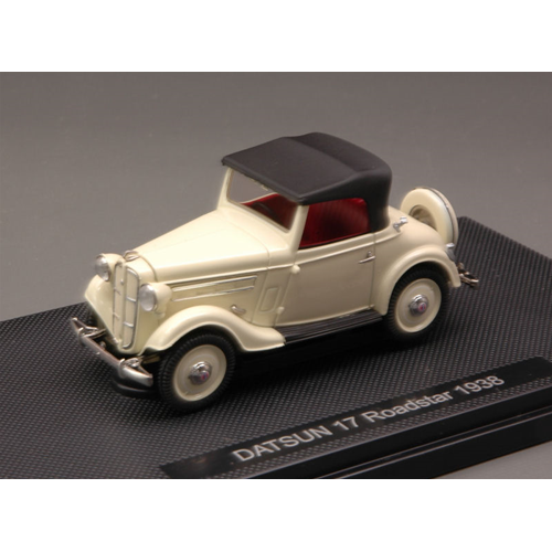 DATSUN 17 ROADSTAR 1938 CREAM 1:43 Ebbro Auto Stradali Modellino