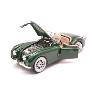 JAGUAR XK 120 ROADSTER 1951 GREEN 1:24 Burago Auto Stradali Modellino