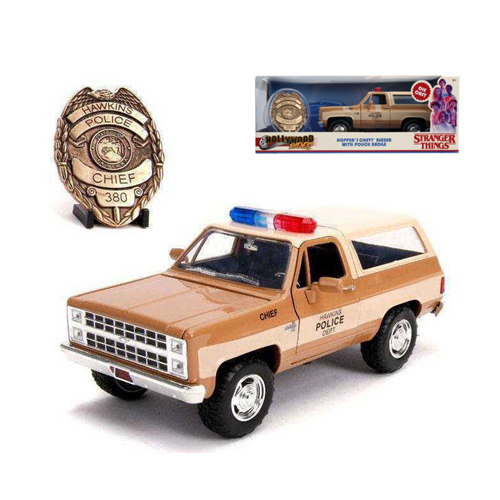 BLAZER K5 HOPPER'S CHEVY BLAZER WITH POLICE BADGE STRANGER THINGS 1:24 Jada Toys Movie Modellino
