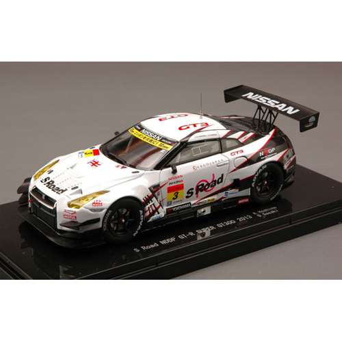 NISSAN R35 GT-R N.3 17th SGT300 2013 K.HOSHINO-D.SASAKI 1:43 Ebbro Auto Competizione Modellino