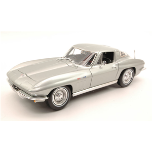 CHEVROLET CORVETTE 1965 SILVER 1:18 Maisto Auto Stradali Modellino