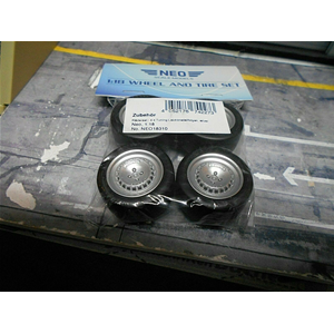 SET 4 GOMME CON CERCHI RONAL T TUNING SILVER 1:18 Neo Scale Models Art.Vari Modellino