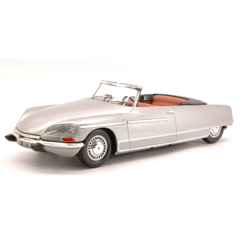 CITROEN DS 21 CHAPRON PALM BEACH 1968 SILVER (LUCI FUNZIONANTI) 1:18 Metal-18 Auto Stradali Modellino