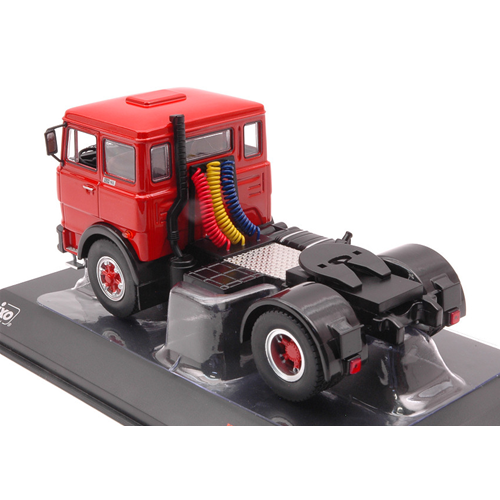 FIAT 619 N1 1980 RED 1:43 Ixo Model Camion Modellino