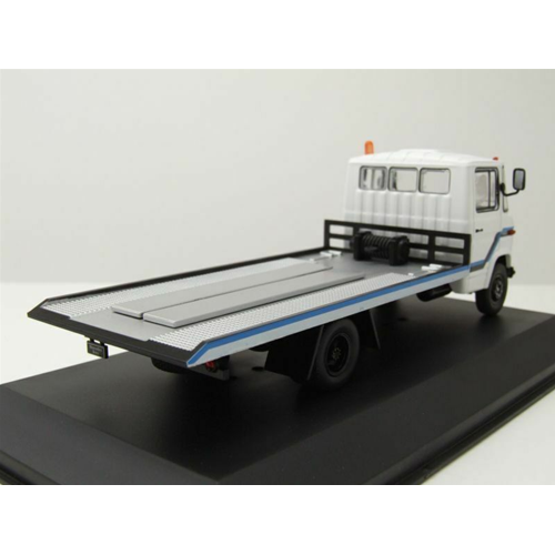MERCEDES L 608 D TOWING AUTOMOBILE 1980 WHITE 1:43 Ixo Model Camion Modellino