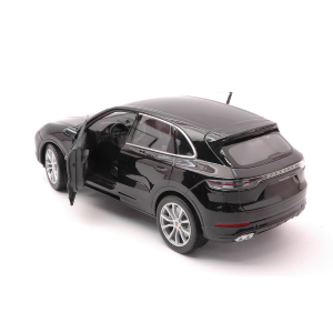 PORSCHE CAYENNE TURBO 2018 BLACK 1:24 Welly Auto Stradali Modellino