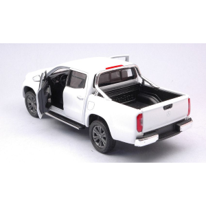 MERCEDES X-CLASS 2018 WHITE 1:24-27 Welly Auto Stradali Modellino