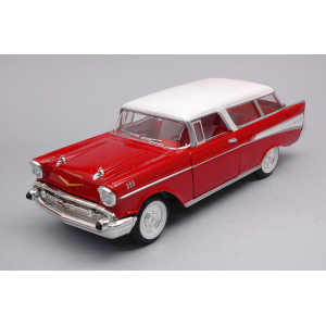 CHEVROLET NOMAD 1957 RED 1:24 Lucky Die Cast Auto Stradali Modellino