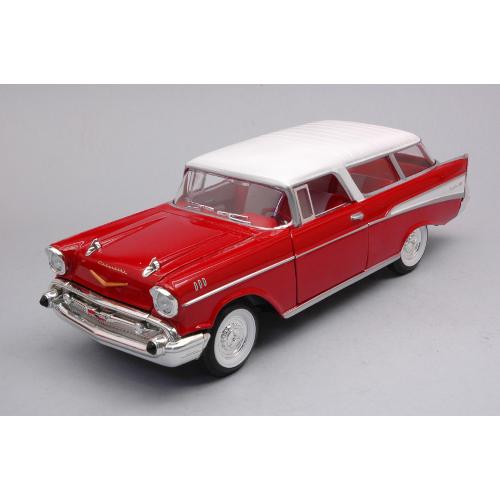 CHEVROLET NOMAD 1957 RED 1:24 Lucky Die Cast Auto Stradali Modellino