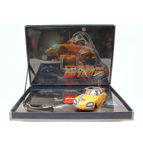 DS FLYING TAXI 2015 RITORNO AL FUTURO II 1:43 Norev Movie Modellino