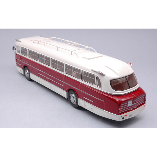 IKARUS 66 1972 WHITE/RED 1:43 Ixo Model Autobus Modellino