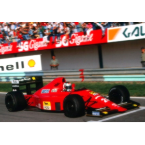 FERRARI F1 640 N.28 WINNER PORTUGAL GP 1989 G.BERGER 1:18 Looksmart Formula 1 Modellino
