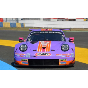 PORSCHE 911 RSR N.57 LE MANS 2020 J.BLEEKEMOLEN-F.FRAGA-B.KEATING 1:18 Spark Model Auto Competizione Modellino