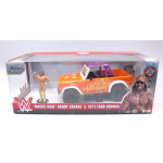 FORD BRONCO 1973 WITH MACHO MAN FIGURE ORANGE/PURPLE/WHITE 1:24 Jada Toys Movie Modellino