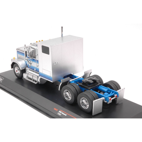 GMC GENERAL 1980 SILVER 1:43 Ixo Model Camion Modellino