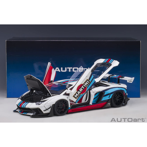 LIBERTY WALK LB-WORKS 2018 LAMBORGHINI AVENTADOR MARTINI LIVERY 1:18 AutoArt Auto Stradali Modellino