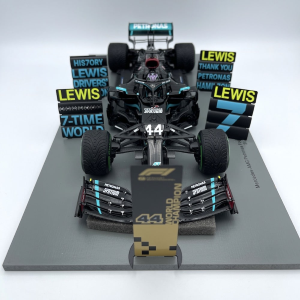 MERCEDES F1 W11 L.HAMILTON 2020 N.44 WINNER TURKISH GP WITH PIT BOARD 1:18 Spark Model Formula 1 Modellino