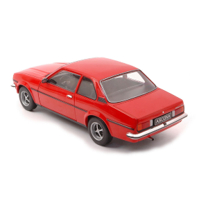 OPEL ASCONA B 1971 RED 1:24 Whitebox Auto Stradali Modellino