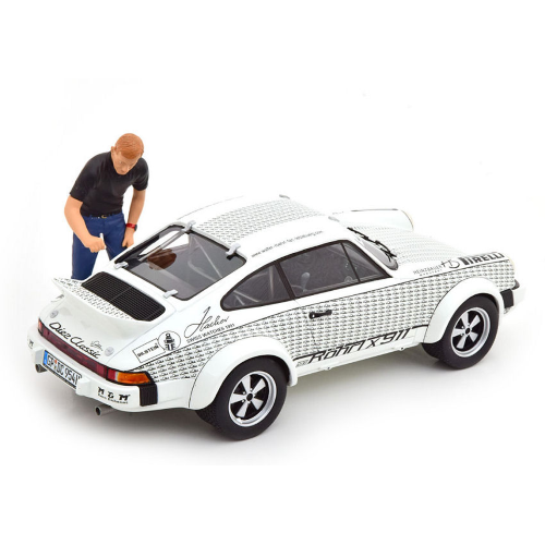 PORSCHE 911 X911 COUPE WITH WALTER ROHRL FIGURE 1969 1:18 Schuco Auto Competizione Modellino