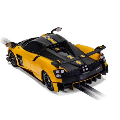 PAGANI HUAYRA ROADSTER BC YELLOW 1.32 Scalextric Slot Modellino