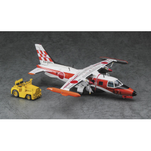 MITSUBISHI MU-2J FLIGHT CHECK SQUADRON WITH TRACTOR KIT 1:72 Hasegawa Kit Aerei Modellino