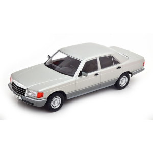 MERCEDES S-CLASS 380 SE (W126) 1979 SILVER 1:18 ModelCarGroup Auto Stradali Modellino