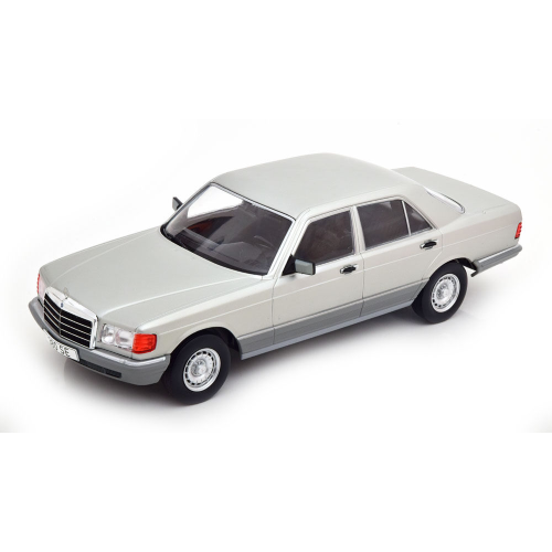 MERCEDES S-CLASS 380 SE (W126) 1979 SILVER 1:18 ModelCarGroup Auto Stradali Modellino