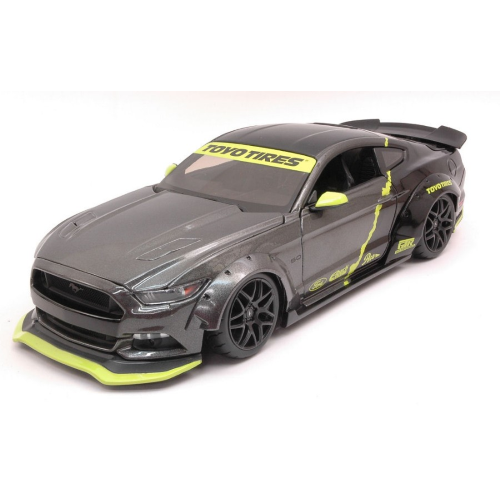 FORD MUSTANG GT 2015 MAISTO DESIGN 1:18 Maisto Tuning Modellino