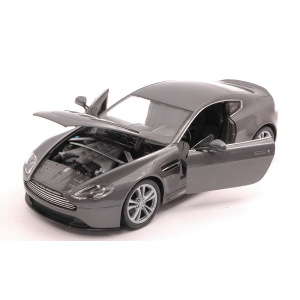 ASTON MARTIN V12 VANTAGE 2010 SILVER 1:24 Welly Auto Stradali Modellino