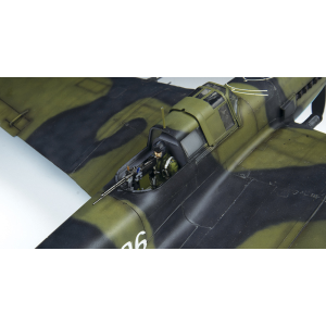 IL-2 STORMOVIK MOD.1943 KIT 1:48 Zvezda Kit Aerei Modellino