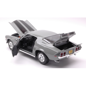 CHEVROLET CAMARO Z28 1971 GREY 1:18 Maisto Auto Stradali Modellino