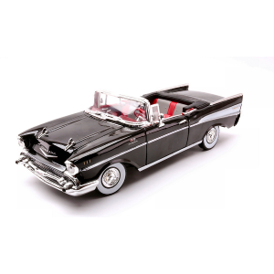 CHEVROLET BEL AIR SPIDER 1955 Dr.NO JAMES BOND LICENZA DI UCCIDERE 1:18 MotorMax Movie Modellino