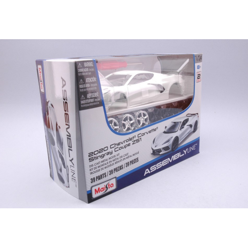 CHEVROLET CORVETTE STINGRAY COUPE' Z51 2020 WHITE KIT 1:24 Maisto Kit Auto Modellino