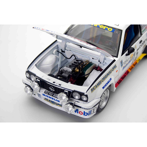 OPEL ASCONA 400 N.15 WINNER RALLY INTERNAZIONALE LANA 1982 M.BIASON-"RUDY" 1:18 SunStar Auto Rally Modellino