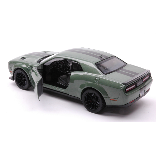 DODGE CHALLENGER SRT HELLCAT 2018 WIDE-BODY GREEN 1:24 MotorMax Auto Stradali Modellino