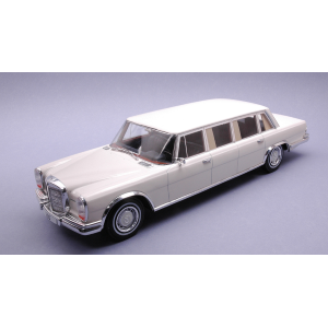 MERCEDES 600 (W100) 1969 WHITE 1:18 ModelCarGroup Auto Stradali Modellino
