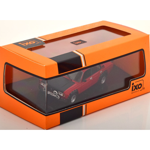 LADA 2105 VFTS RED 1983 1:43 Ixo Model Auto Stradali Modellino