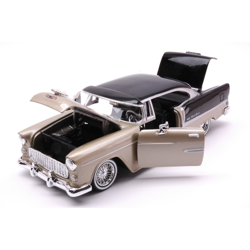 CHEVROLET BEL AIR "GET LOW" SERIES 1955 GOLD BROWN/BLACK 1:24 MotorMax Auto Stradali Modellino