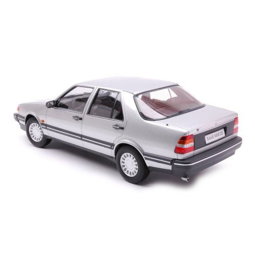 SAAB 9000 CD TURBO 1990 SILVER 1:18 Triple 9 Auto Stradali Modellino
